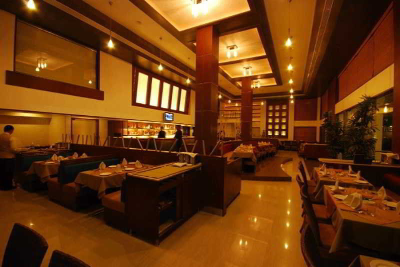 Hotel Sadanand Regency Pimpri-Chinchwad Exterior foto