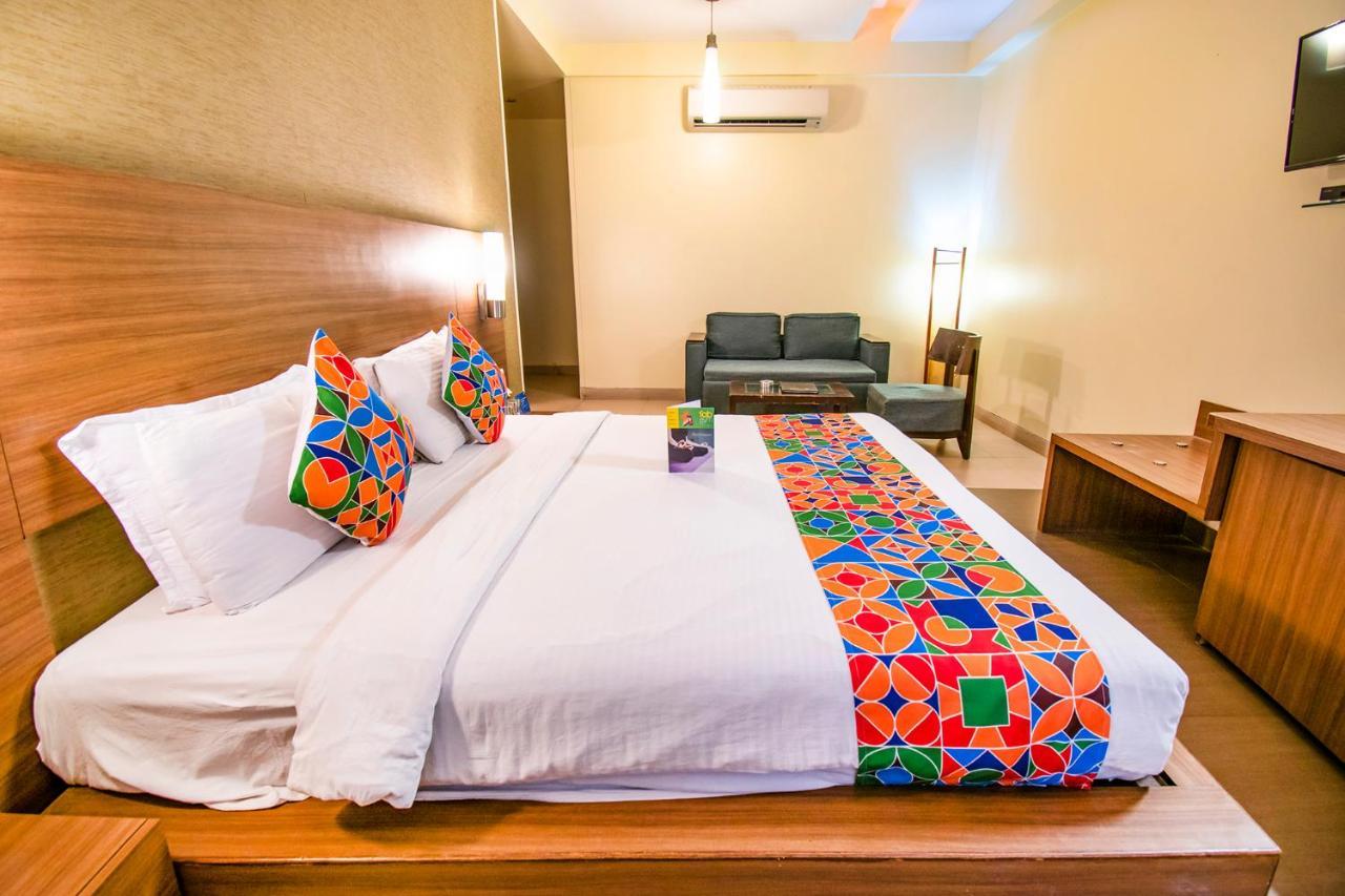 Hotel Sadanand Regency Pimpri-Chinchwad Exterior foto